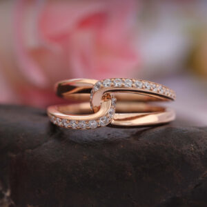 14K/18K Gold Knot Paved Round Diamond Ring